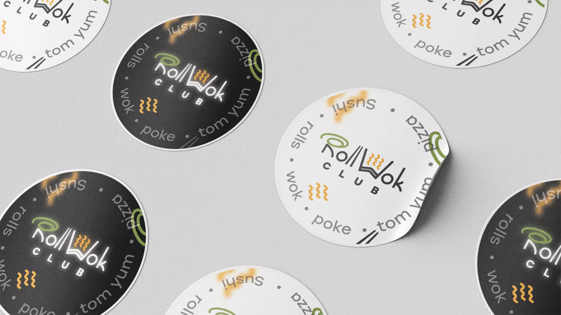 Разработка наклеек для суши-бара «Roll Wok Club» в Юрге